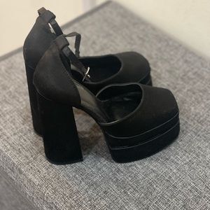 Black Mary Jane platform heels
